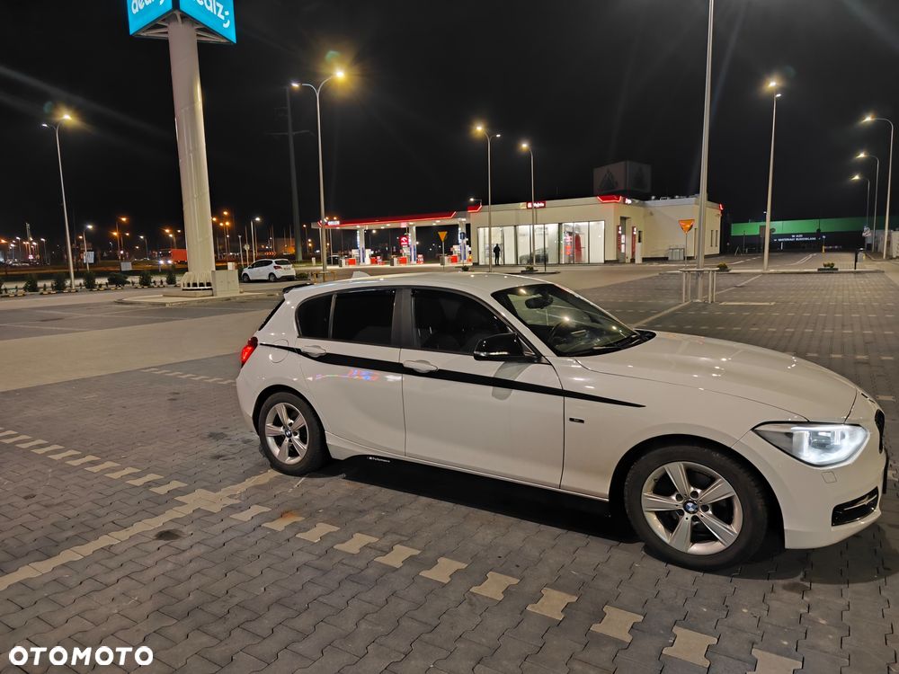 BMW Seria 1 114i Sport Line - 21