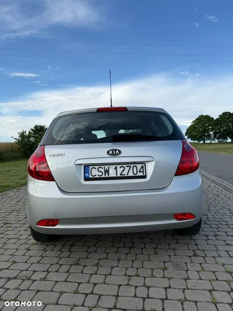 Kia Ceed - 5