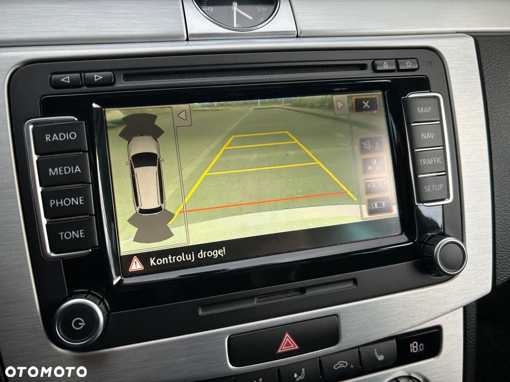 Volkswagen Passat 2.0 TDI Highline DSG - 14