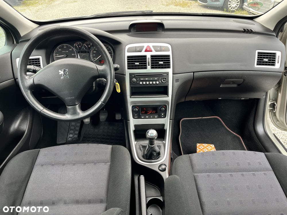 Peugeot 307 - 7