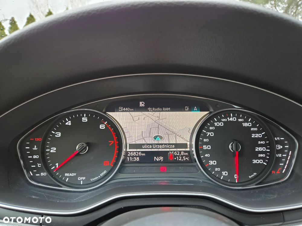 Audi A4 Avant 35 TFSI S tronic design - 16