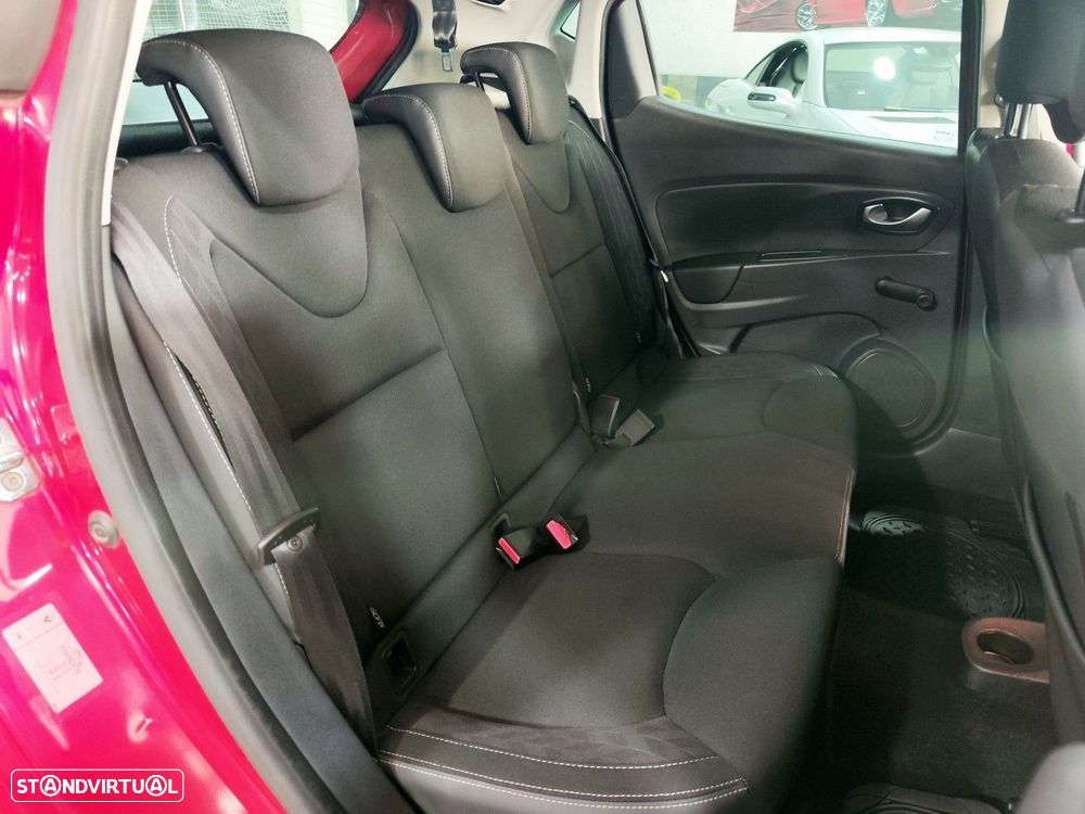 Renault Clio 0.9 TCe Limited Bi-Fuel - 13