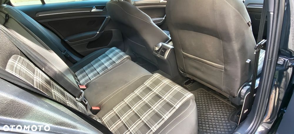 Volkswagen Golf Variant GTD (BlueMotion Technology) - 32