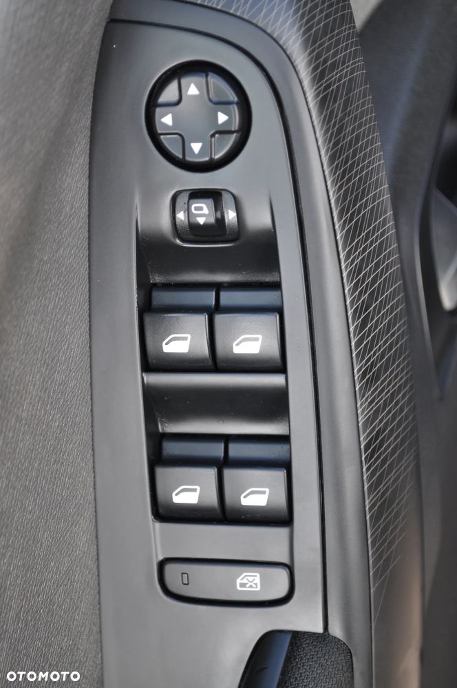 Citroën C4 Picasso BlueHDi 150 Exclusive - 26