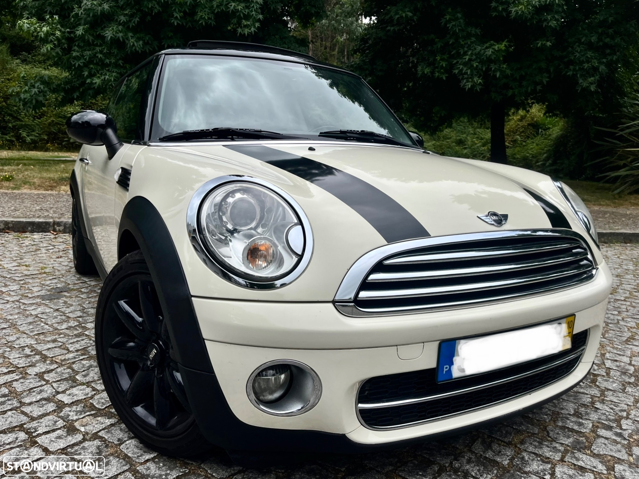 MINI 3 Portas Cooper D - 9
