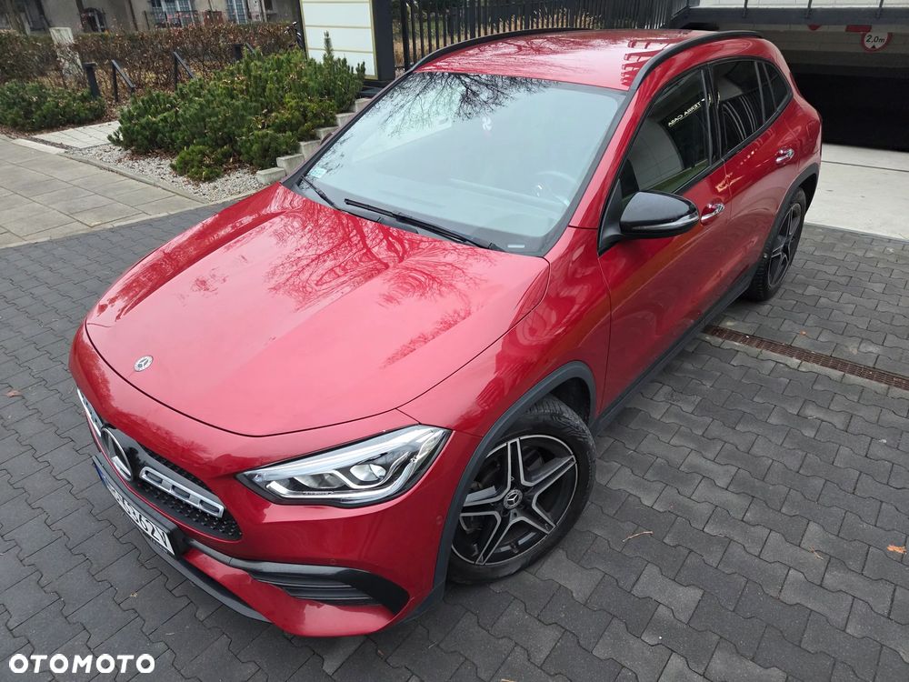 Mercedes-Benz GLA 250 AMG Line - 4