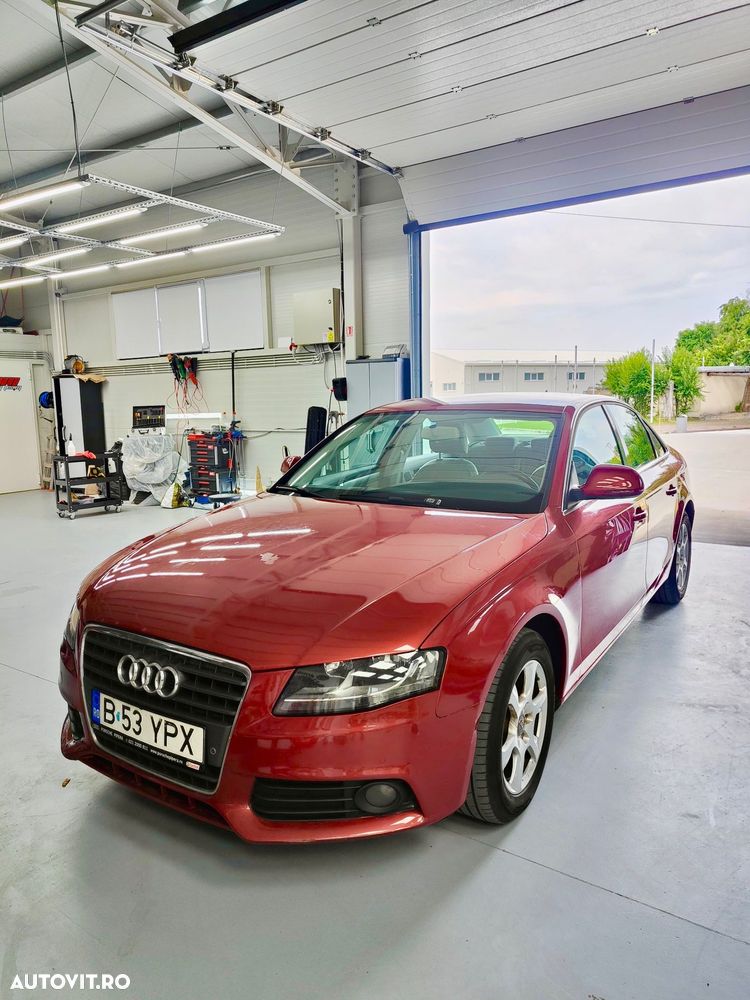 Audi A4 - 1