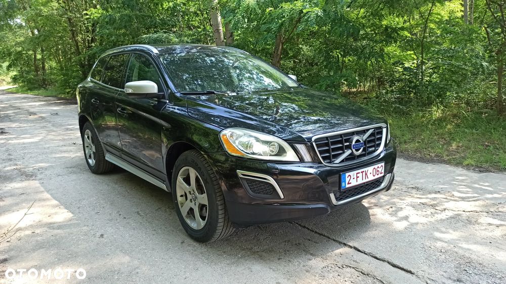 Volvo XC 60 D5 AWD Kinetic - 2