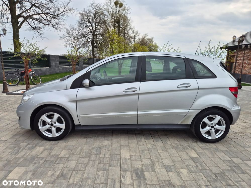 Mercedes-Benz Klasa B 200 CDI Autotronic - 10