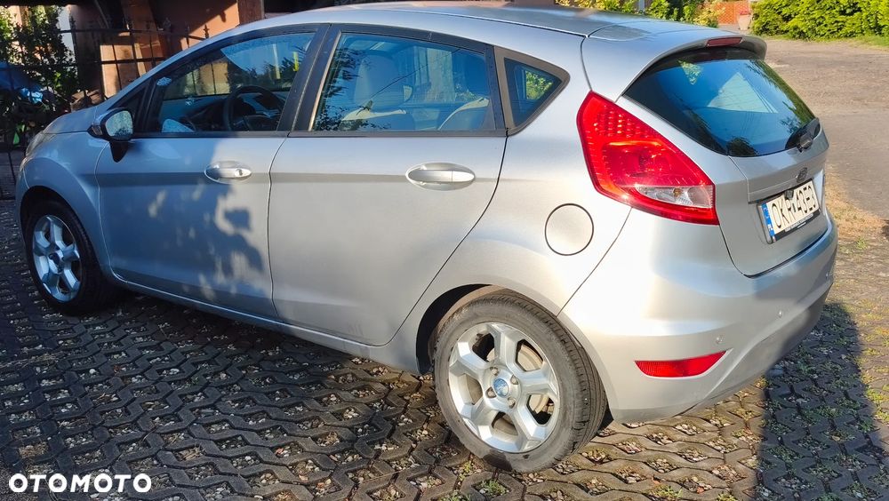 Ford Fiesta 1.25 SYNC Edition - 11