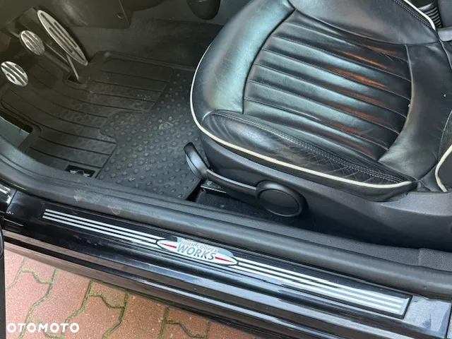 MINI John Cooper Works - 12