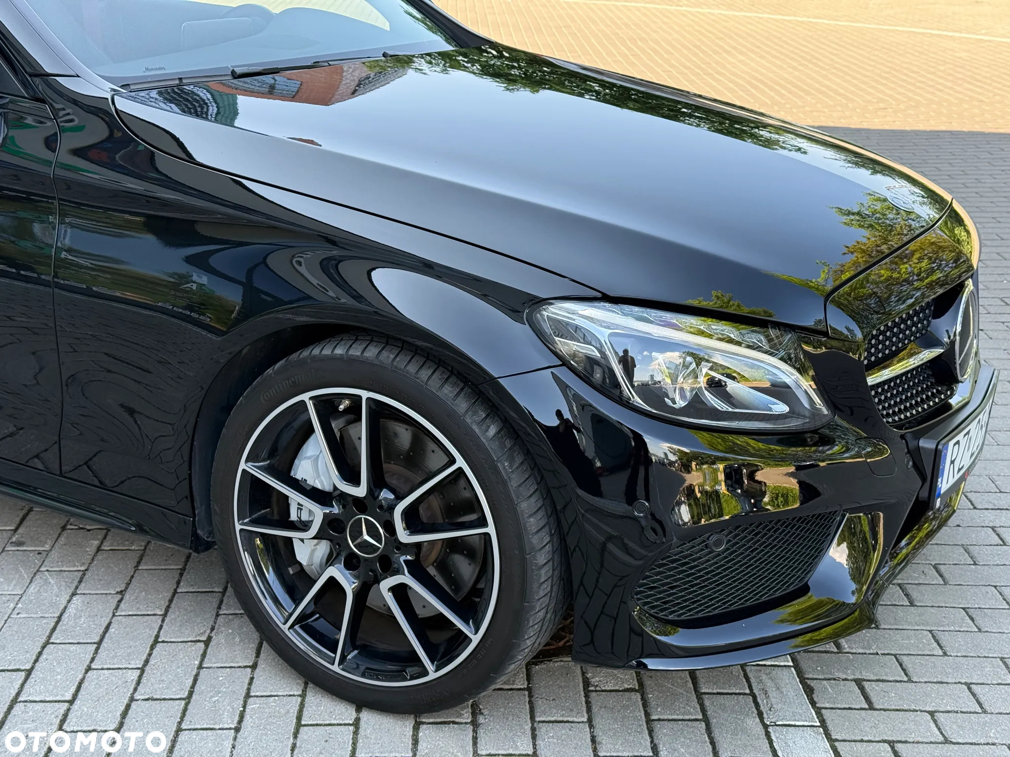 Mercedes-Benz Klasa C AMG 43 Coupe 4Matic 9G-TRONIC - 14