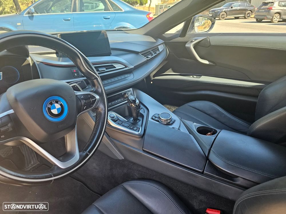 BMW i8 - 12