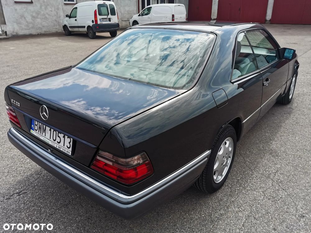Mercedes-Benz Klasa E 220 - 5