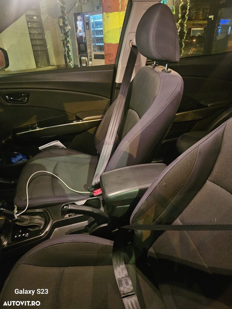 SsangYong Tivoli - 13