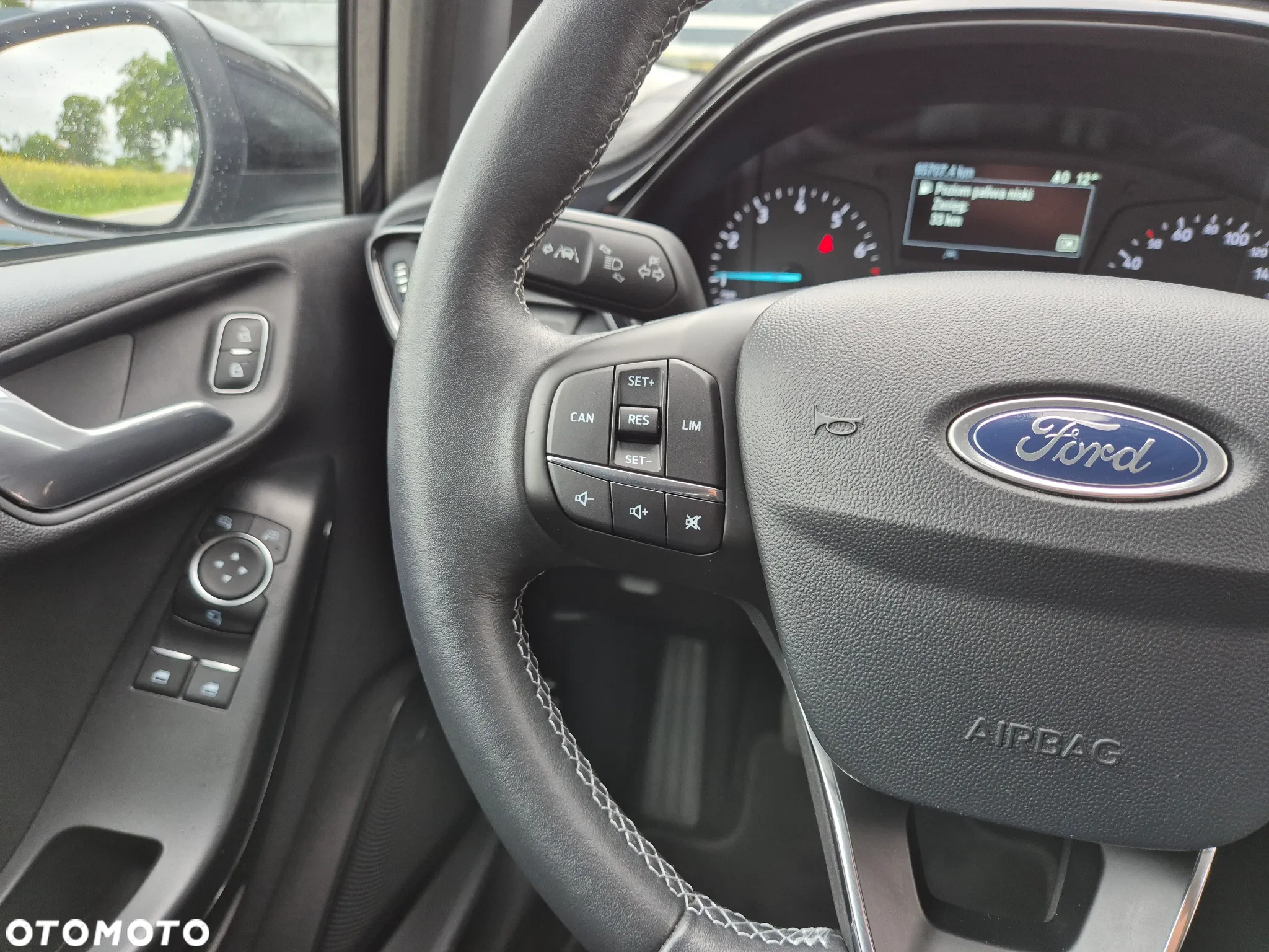 Ford Fiesta 1.1 Trend - 14