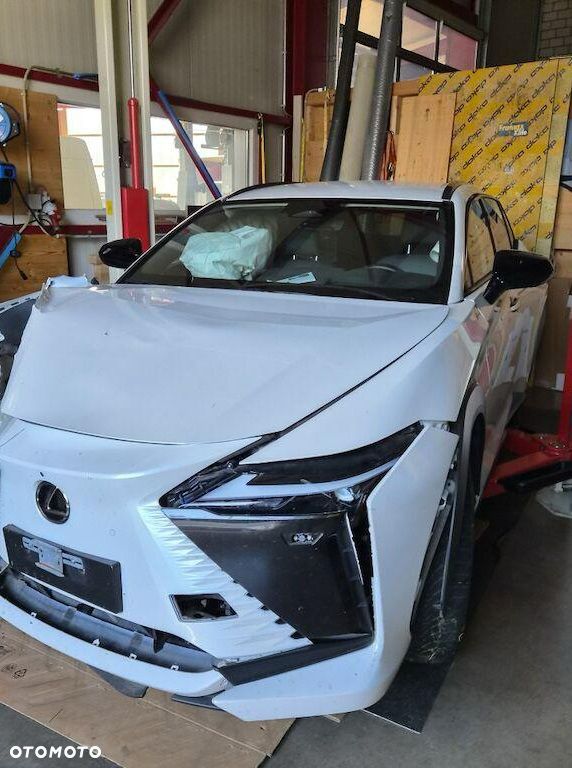 Lexus RZ 450e Prestige DIRECT4 - 2