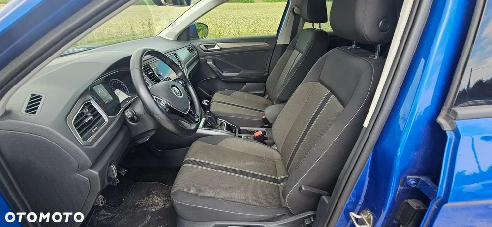 Volkswagen T-Roc - 10