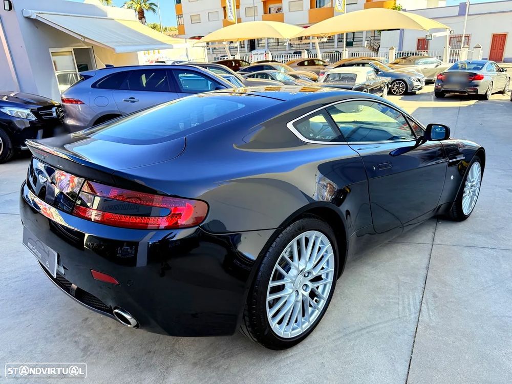 Aston Martin Vantage Coupe V8 Sportshift - 4