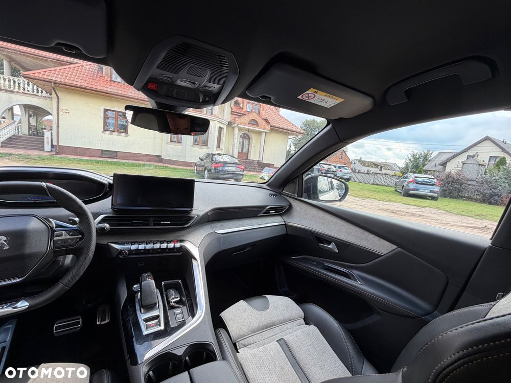 Peugeot 3008 1.6 PureTech Hybrid PHEV Allure Pack S&S EAT8 - 17