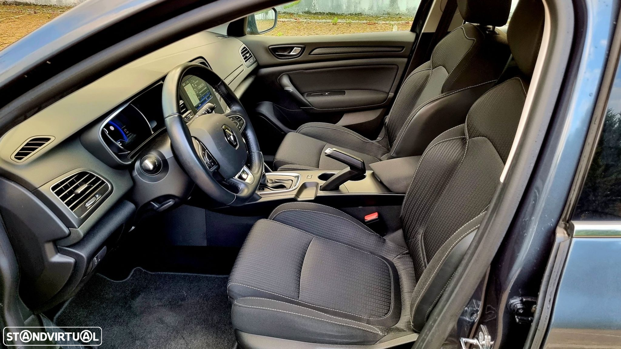 Renault Mégane Sport Tourer - 9
