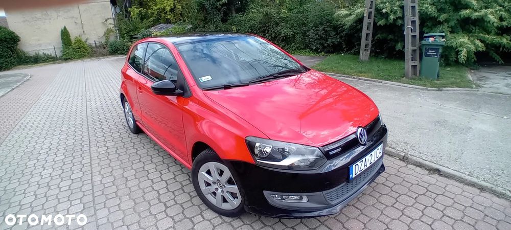 Volkswagen Polo - 1