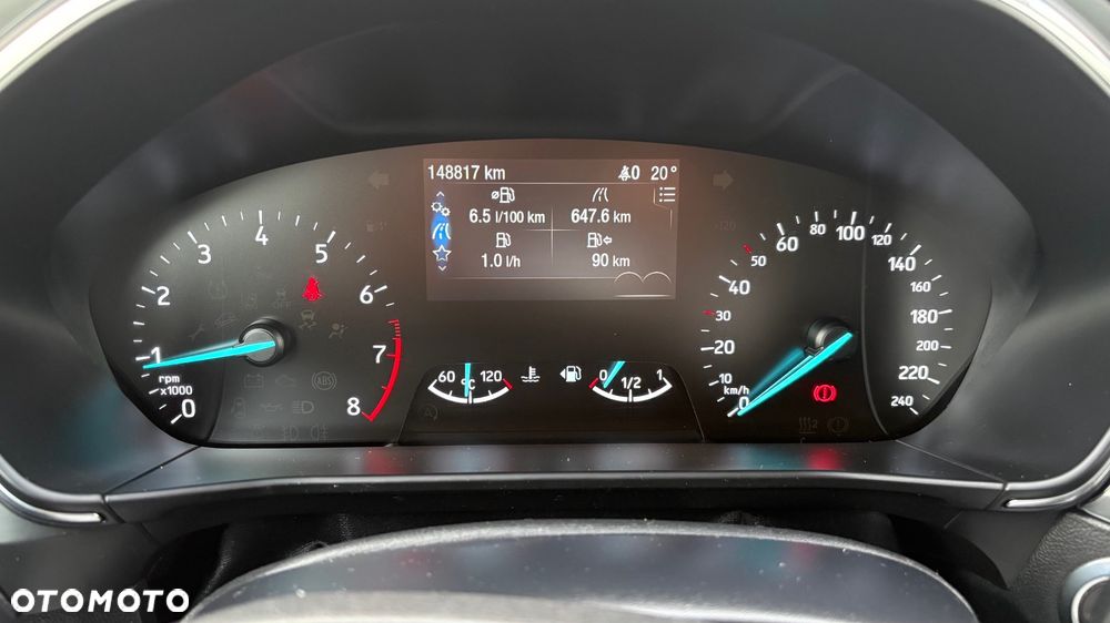 Ford Focus 1.0 EcoBoost Titanium - 13