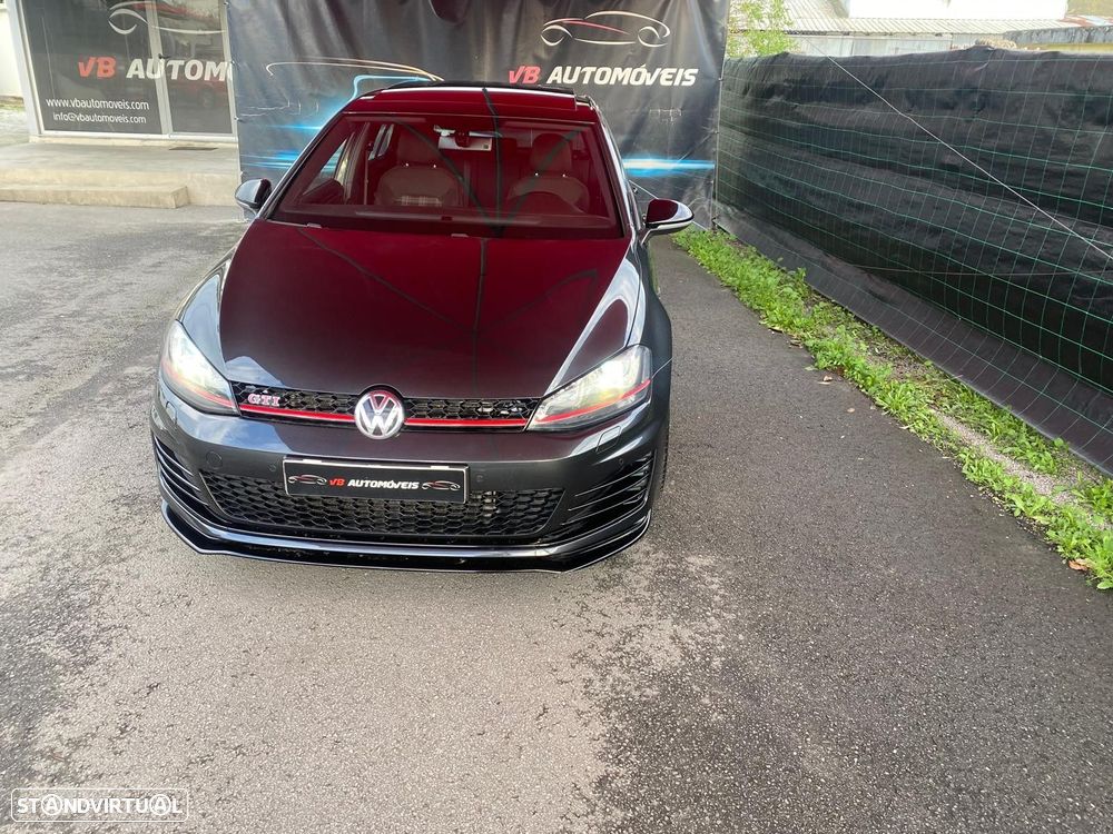 VW Golf 2.0 TSi GTi DSG Performance - 3