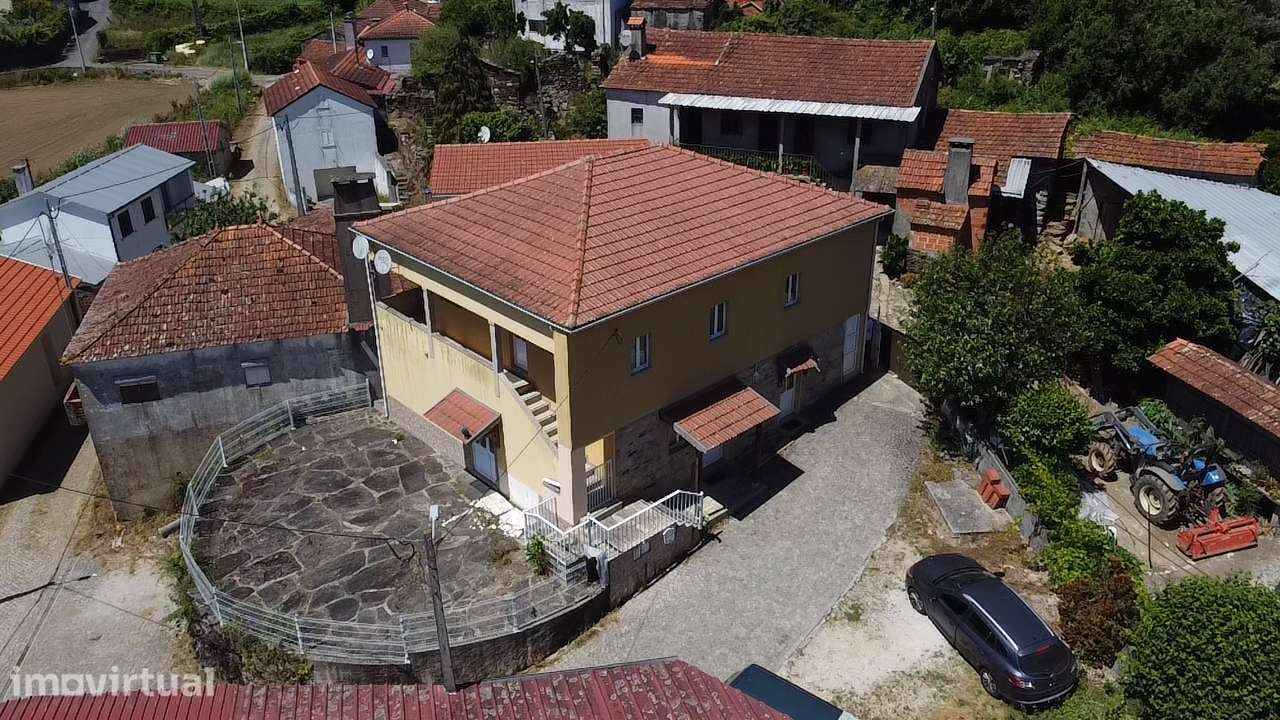 Moradia T5+1 – Oliveira de Frades - Grande imagem: 2/43