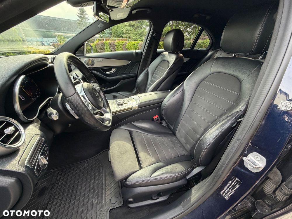 Mercedes-Benz Klasa C 160 9G-TRONIC AMG Line - 18