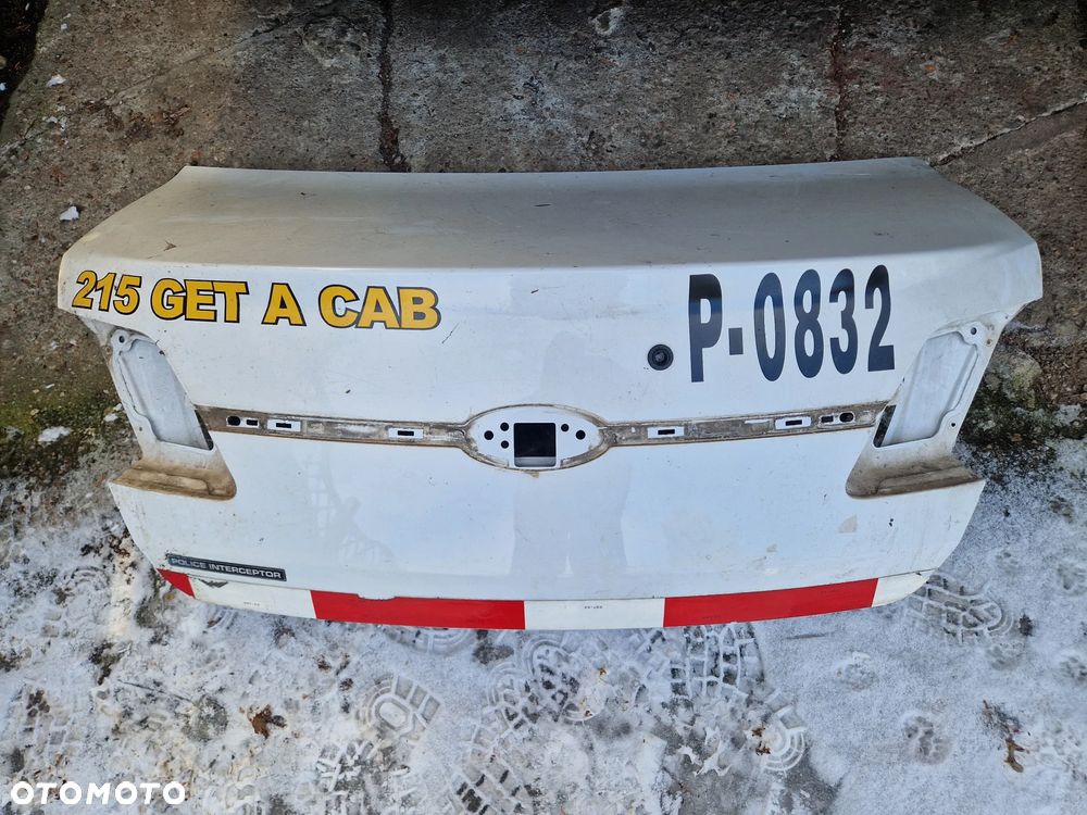 Ford Taurus Tylna Klapa 2015 - 1