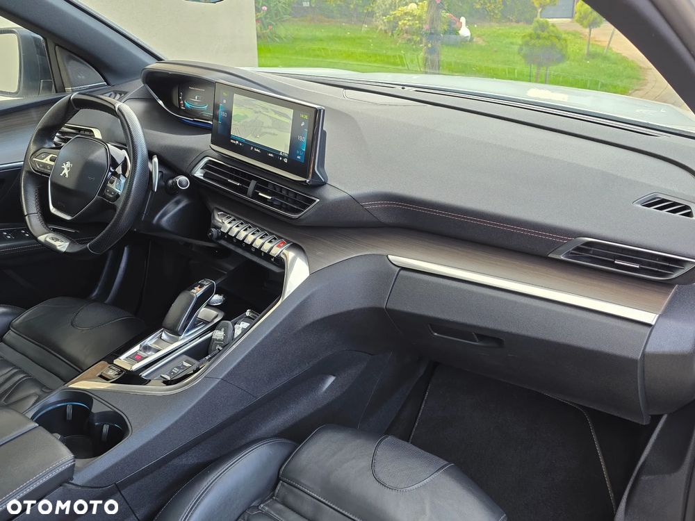 Peugeot 3008 1.6 PureTech Hybrid4 PHEV GT S&S EAT8 - 34