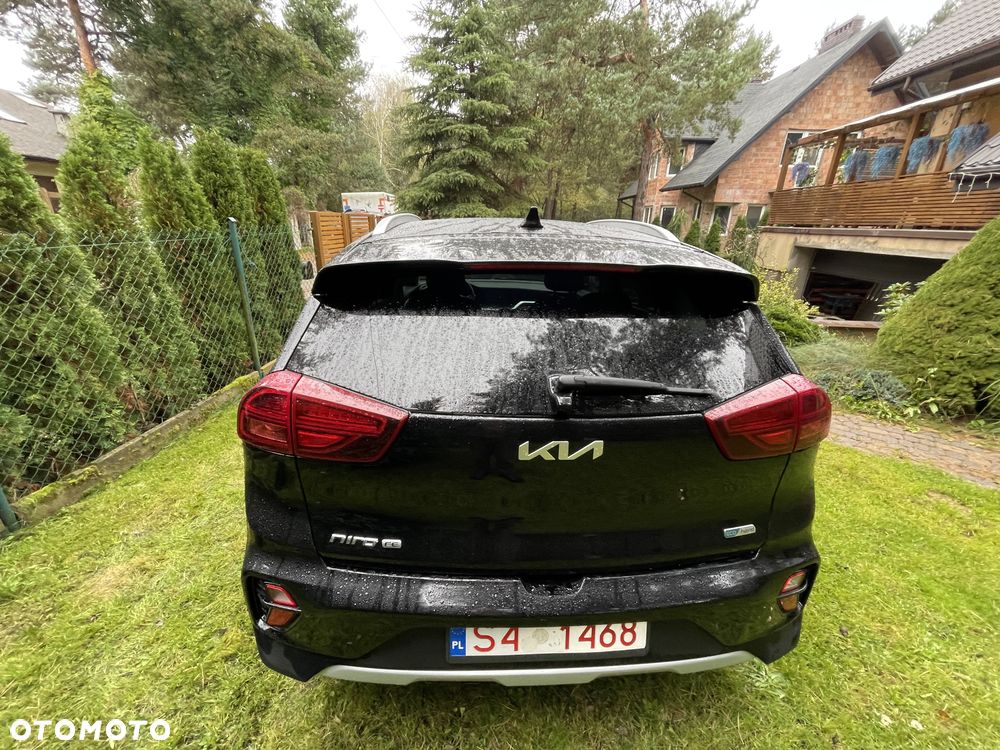Kia Niro 1.6 GDI HEV 2WD OPF Edition 7 - 4
