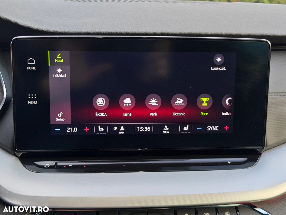 Skoda Octavia 2.0 TDI DSG Sportline - 19