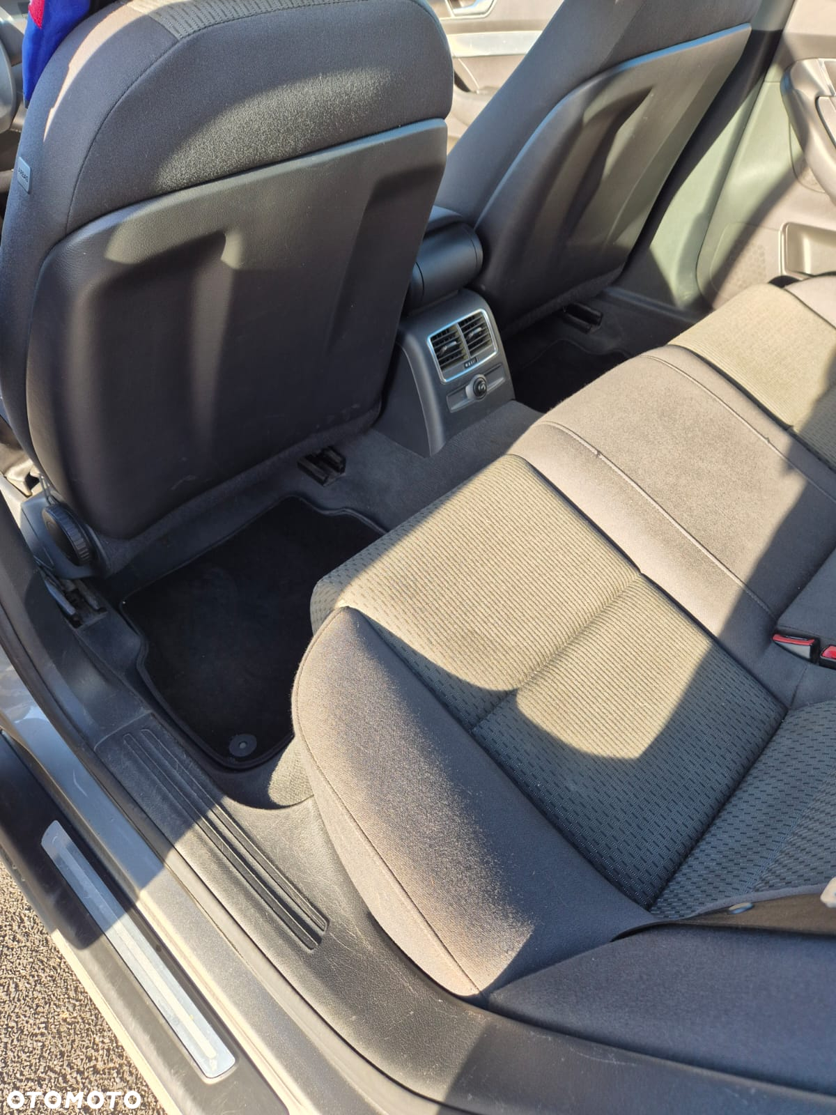 Audi A6 ver-avant-2-4-multitronic - 8