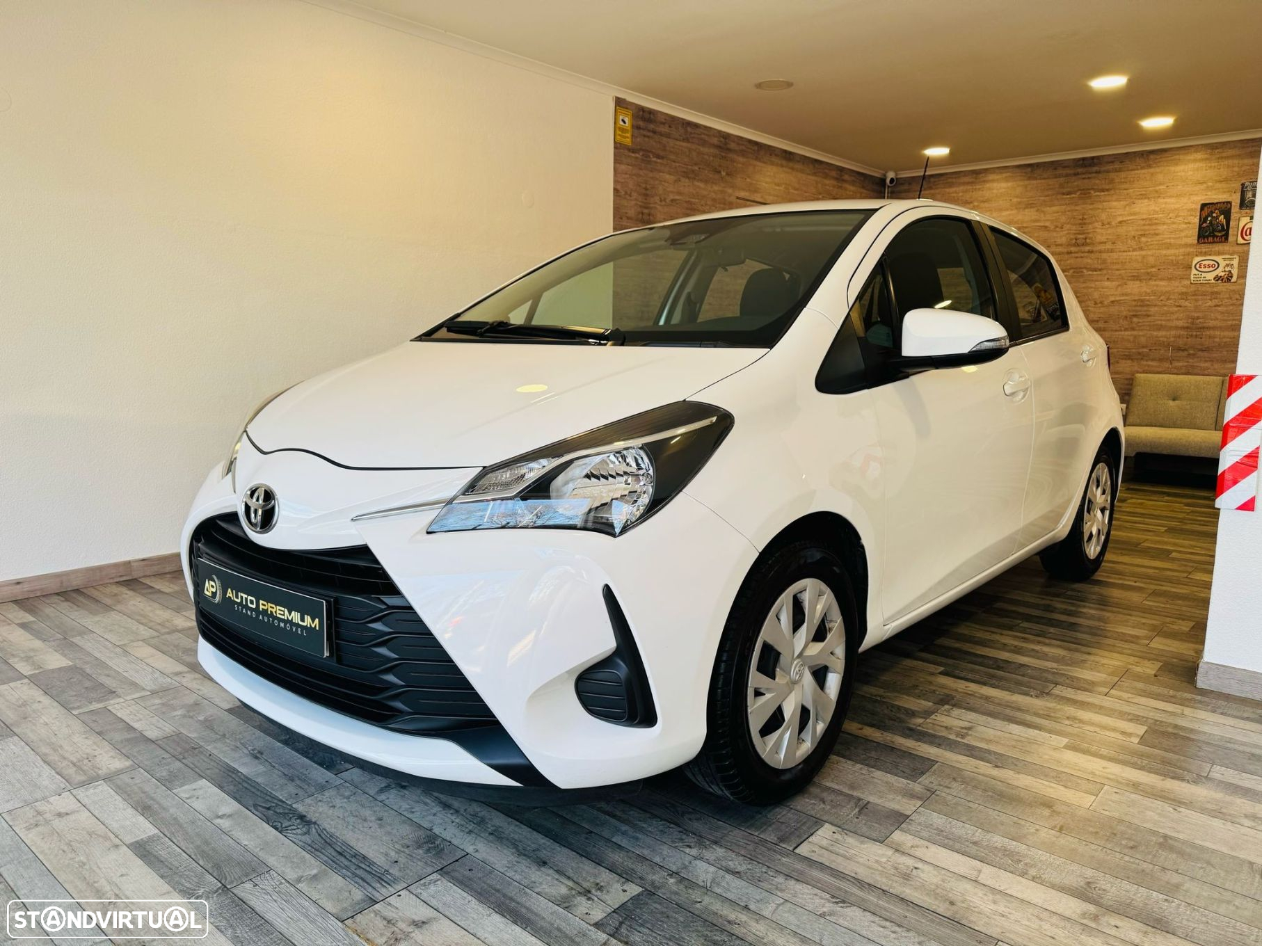Toyota Yaris 1.0 VVT-i Comfort Plus - 3