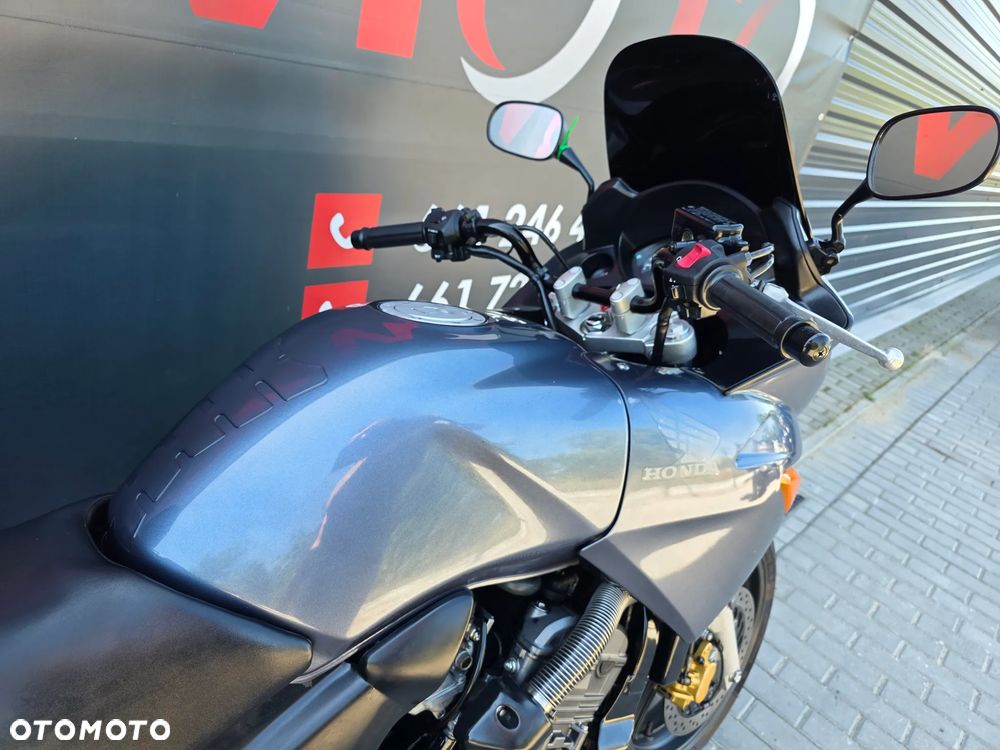Honda CBF - 33