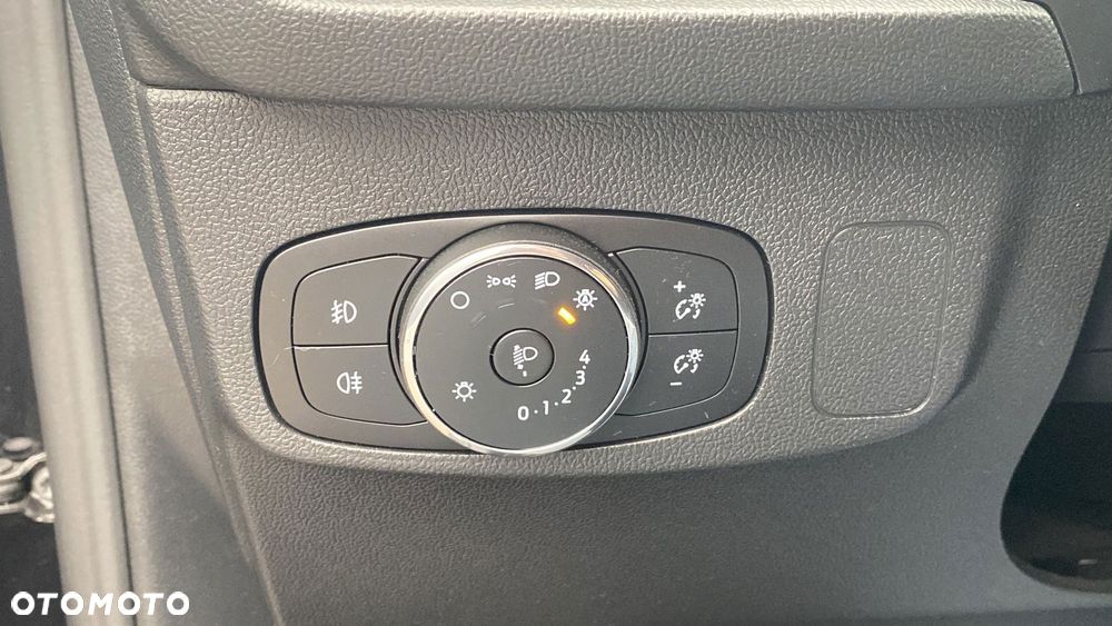 Ford Focus 1.5 EcoBlue Titanium - 24