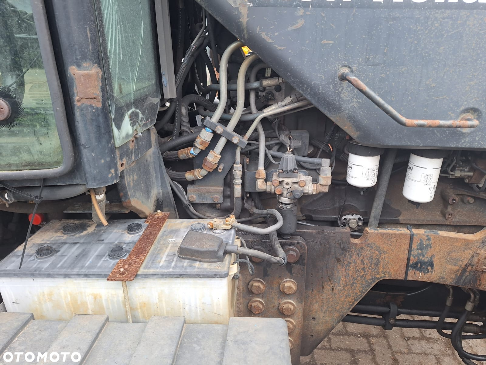 New Holland TM175 - 19