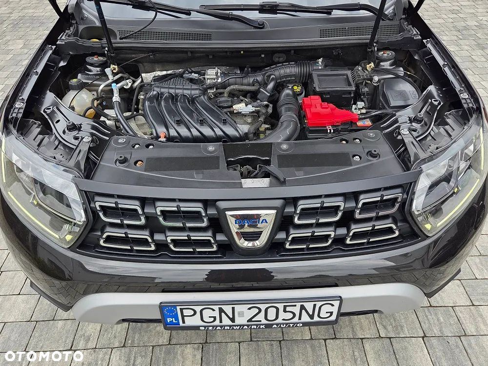 Dacia Duster 1.6 SCe Blackshadow S&S - 24