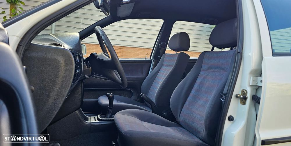 VW Polo - 13
