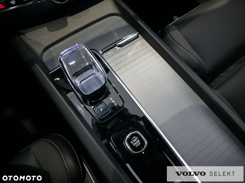 Volvo XC 60 - 25