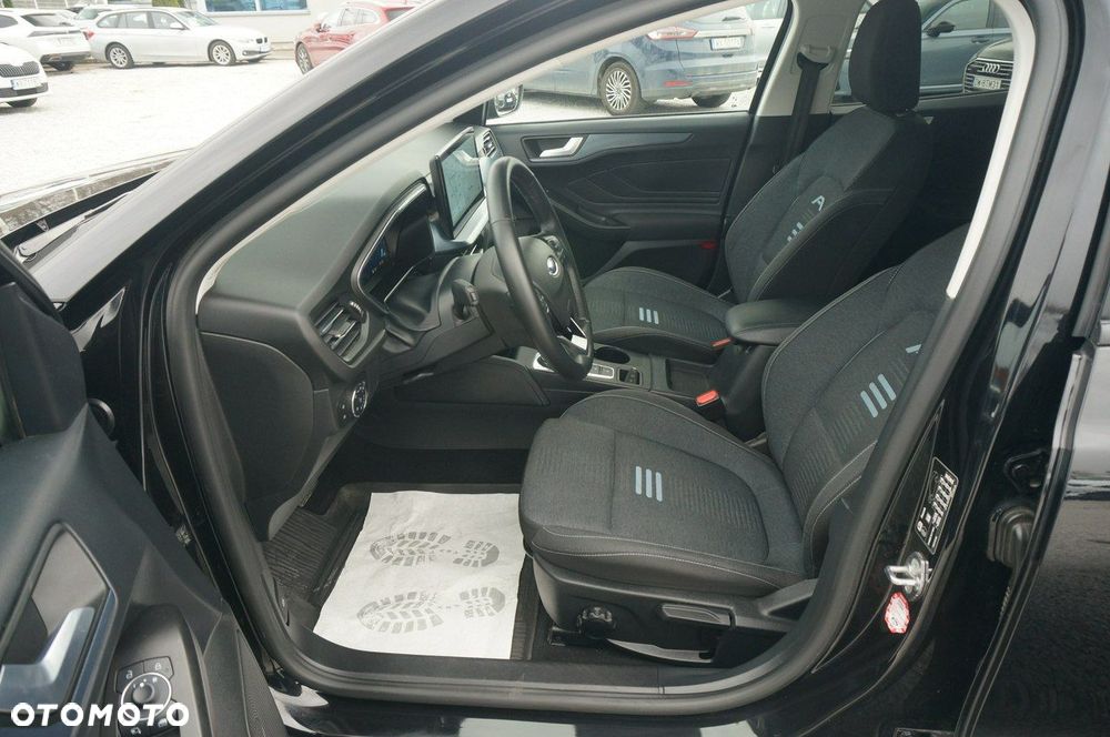 Ford Focus - 21