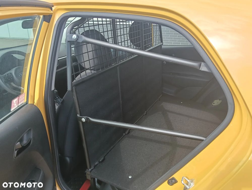 Kia Picanto 1.0 L - 10
