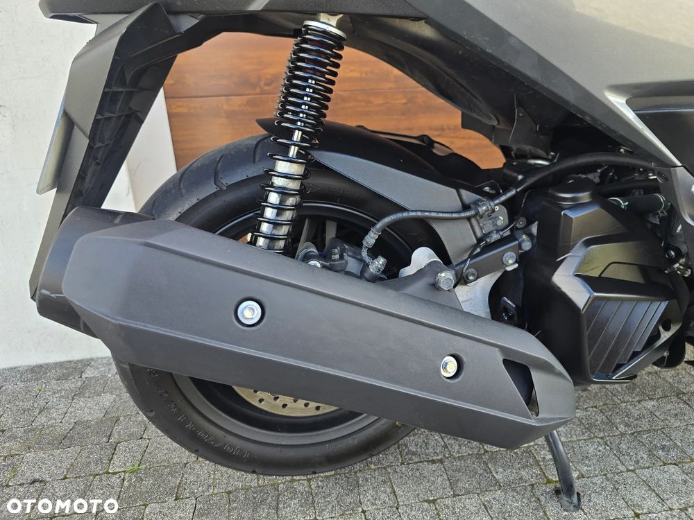 Honda NSS - 19