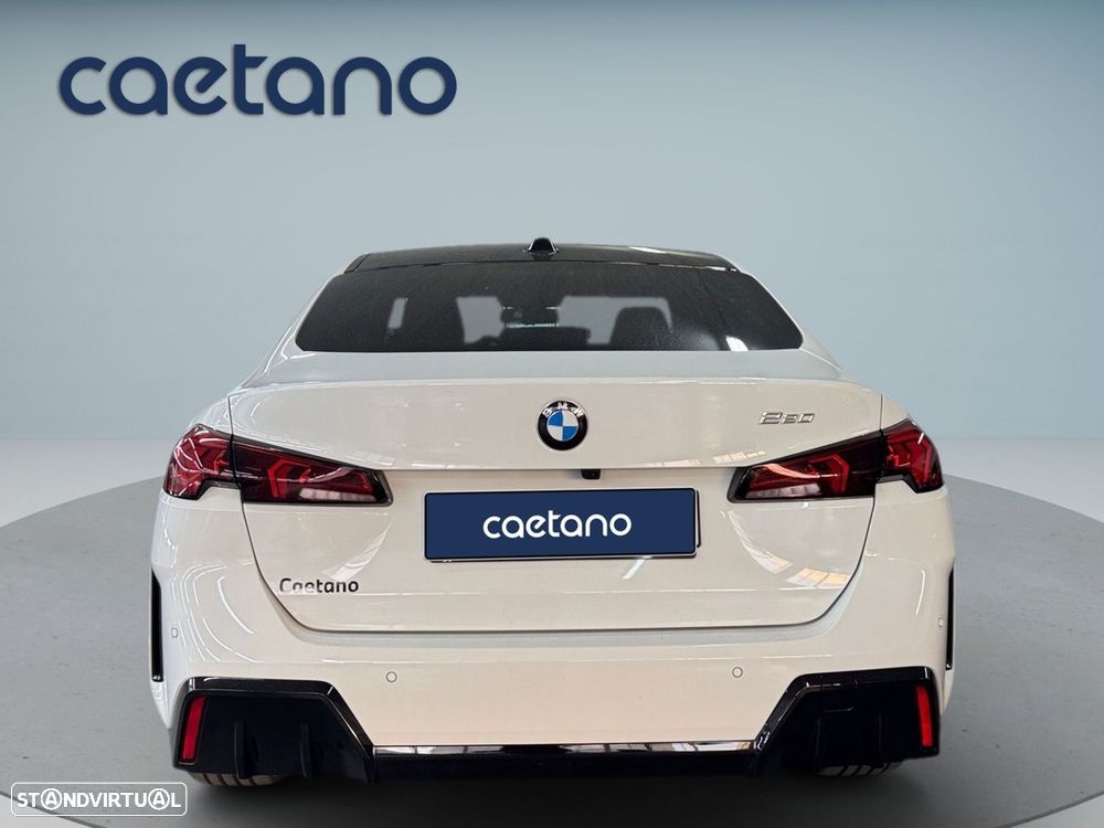BMW 220 Gran Coupé Pack Desportivo M - 4