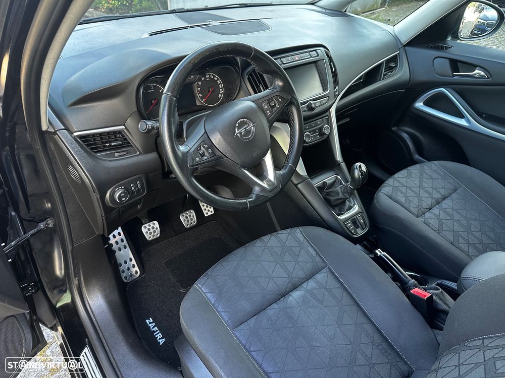 Opel Zafira 1.6 CDTi 120 Anos S/S - 20