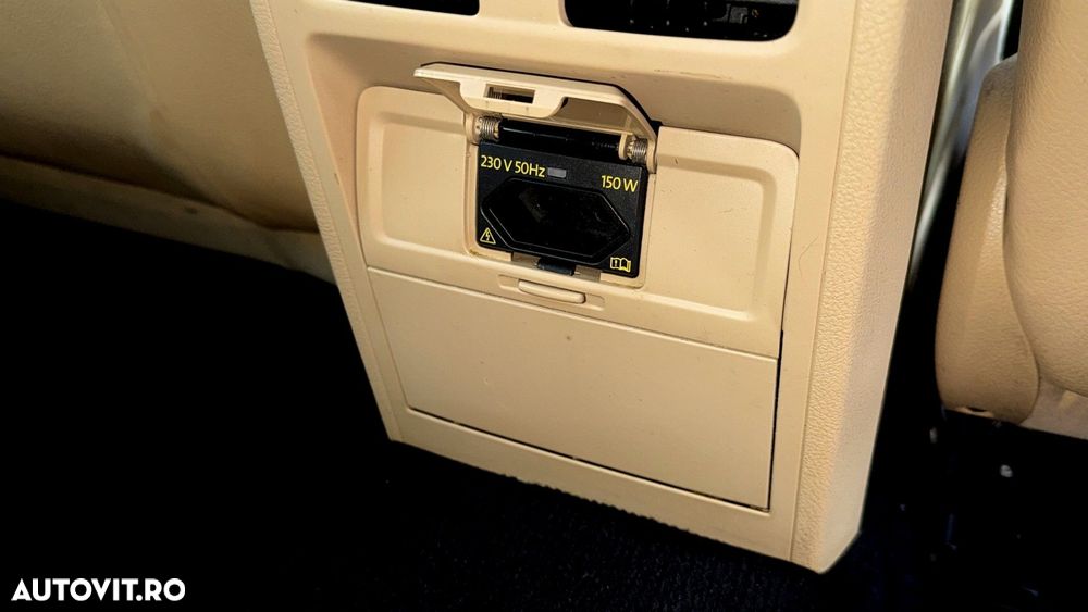 Volkswagen Passat - 16