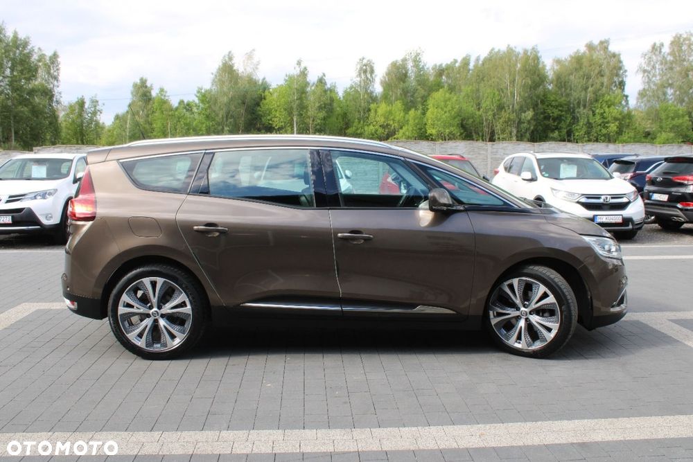 Renault Scenic - 8
