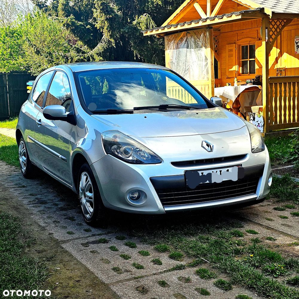 Renault Clio 1.2 16V 75 TomTom Edition - 3